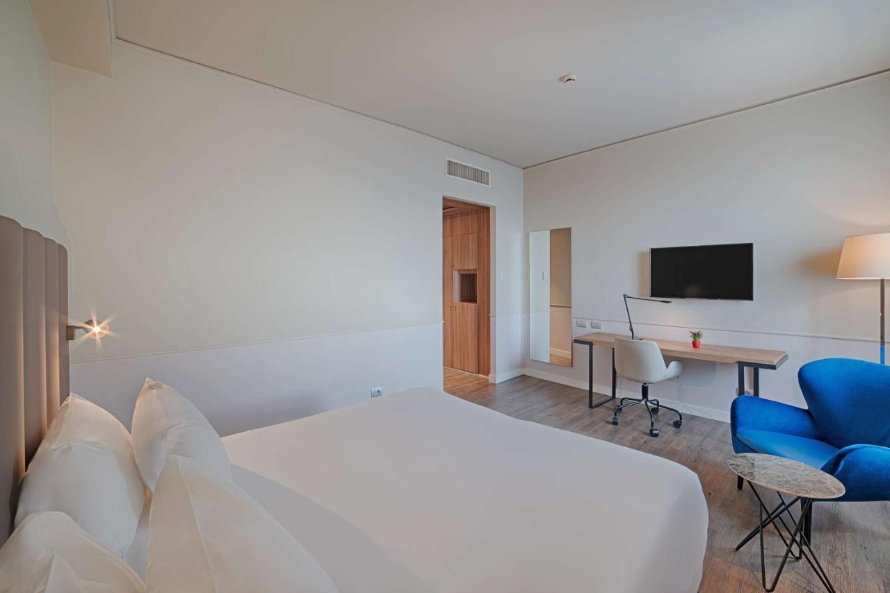 Nh Panorama Hotel Neapel
